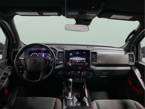 Used 2022 Nissan Frontier PRO-4X image 21
