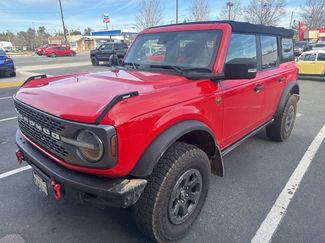Used 2021 Ford Bronco Badlands video 1