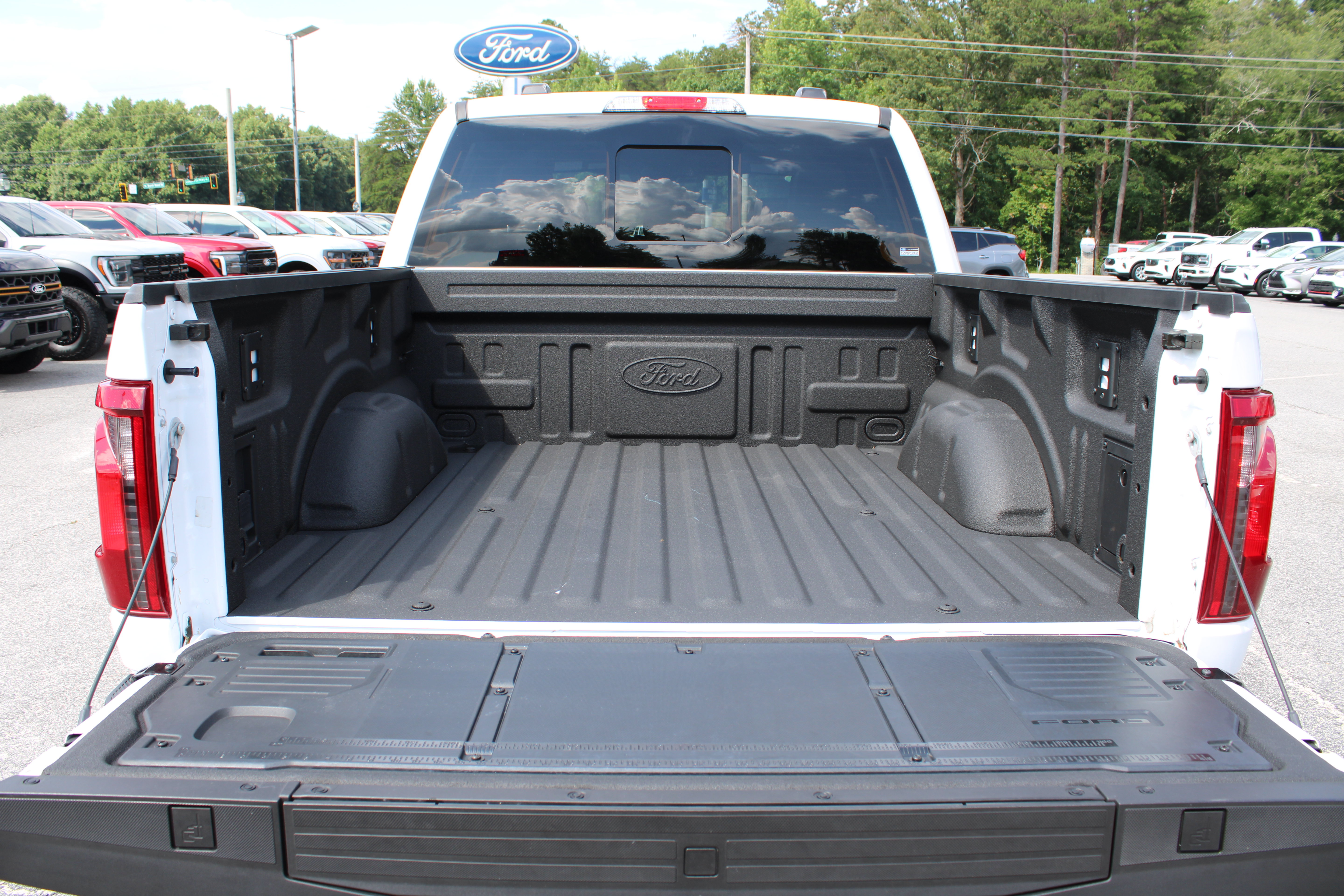 Used 2025 Ford F150 Tremor w/ Bed Utility Package AWD/4WD image 9