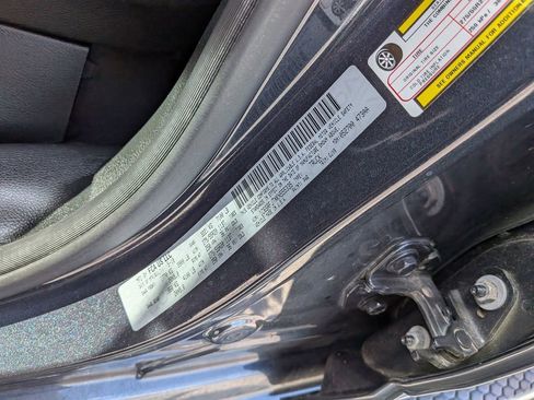 Used 2019 RAM 1500 Laramie w/ Sport Appearance Package AWD/4WD image 31