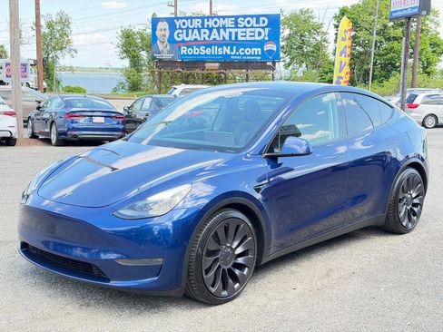 Used 2021 Tesla Model Y Performance AWD/4WD image 8