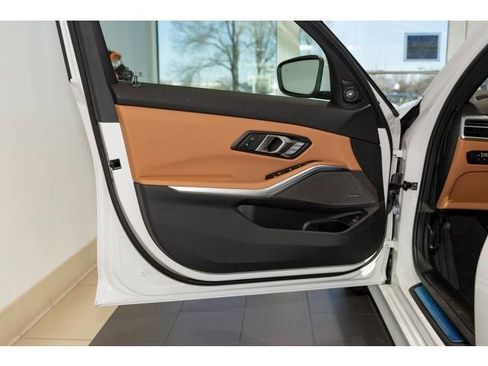 New 2026 BMW 330i xDrive Sedan w/ Premium Package image 52