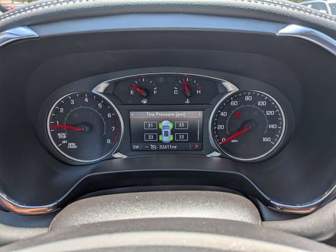 Used 2025 Chevrolet Blazer LT FWD image 22