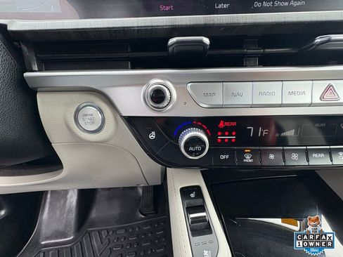 Used 2023 Kia Telluride EX image 18