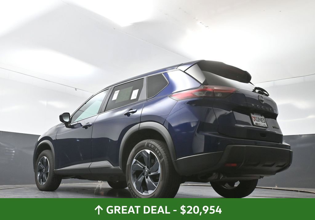 Used 2024 Nissan Rogue SV AWD/4WD image 60