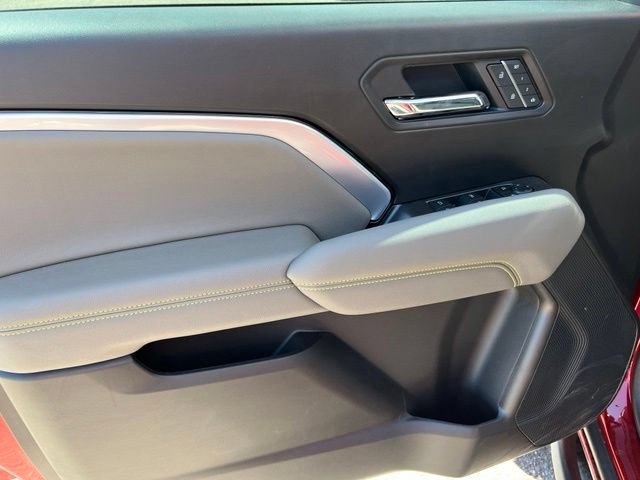 New 2026 Chevrolet Colorado ZR2 w/ Technology Package AWD/4WD image 12