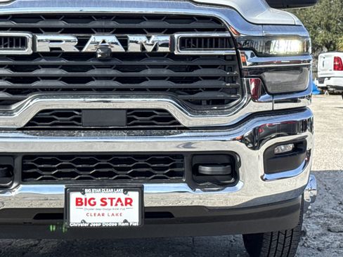 New 2026 RAM 3500 Tradesman w/ Chrome Appearance Group A AWD/4WD image 6