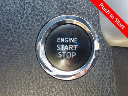 Used 2017 Toyota Highlander Limited image 36