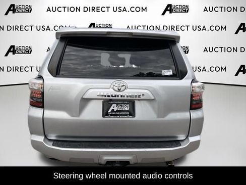 Used 2017 Toyota 4Runner SR5 RWD image 5
