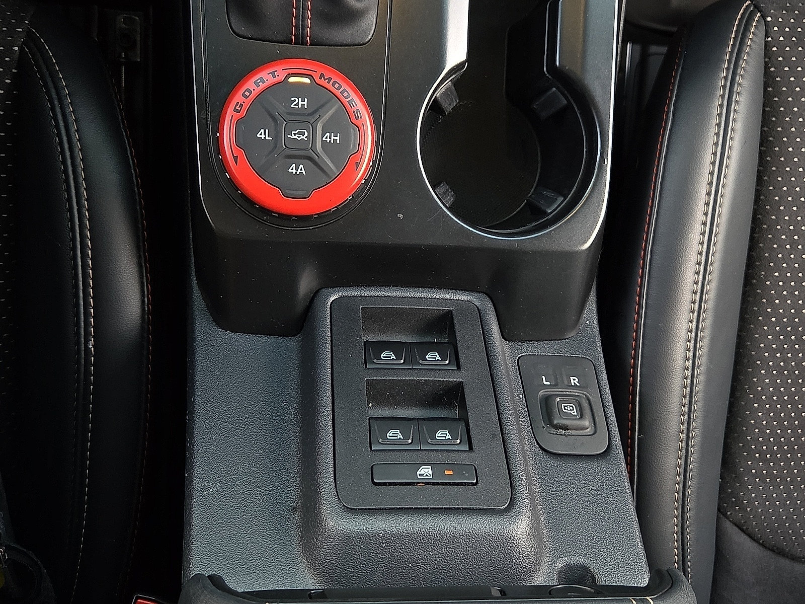 Certified 2025 Ford Bronco Raptor AWD/4WD image 18