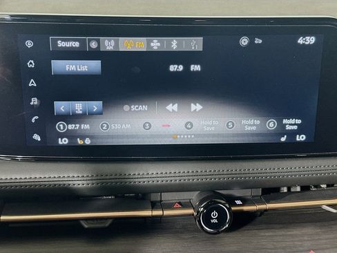 Used 2023 Nissan Ariya FWD image 21