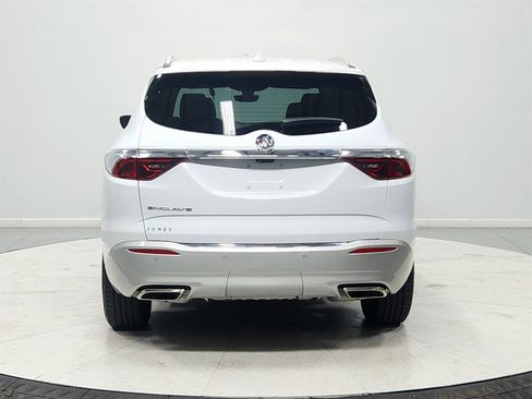 Used 2024 Buick Enclave Premium image 6
