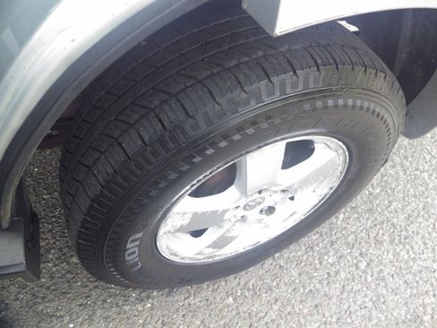 Used 2009 Dodge Nitro SE AWD/4WD image 32