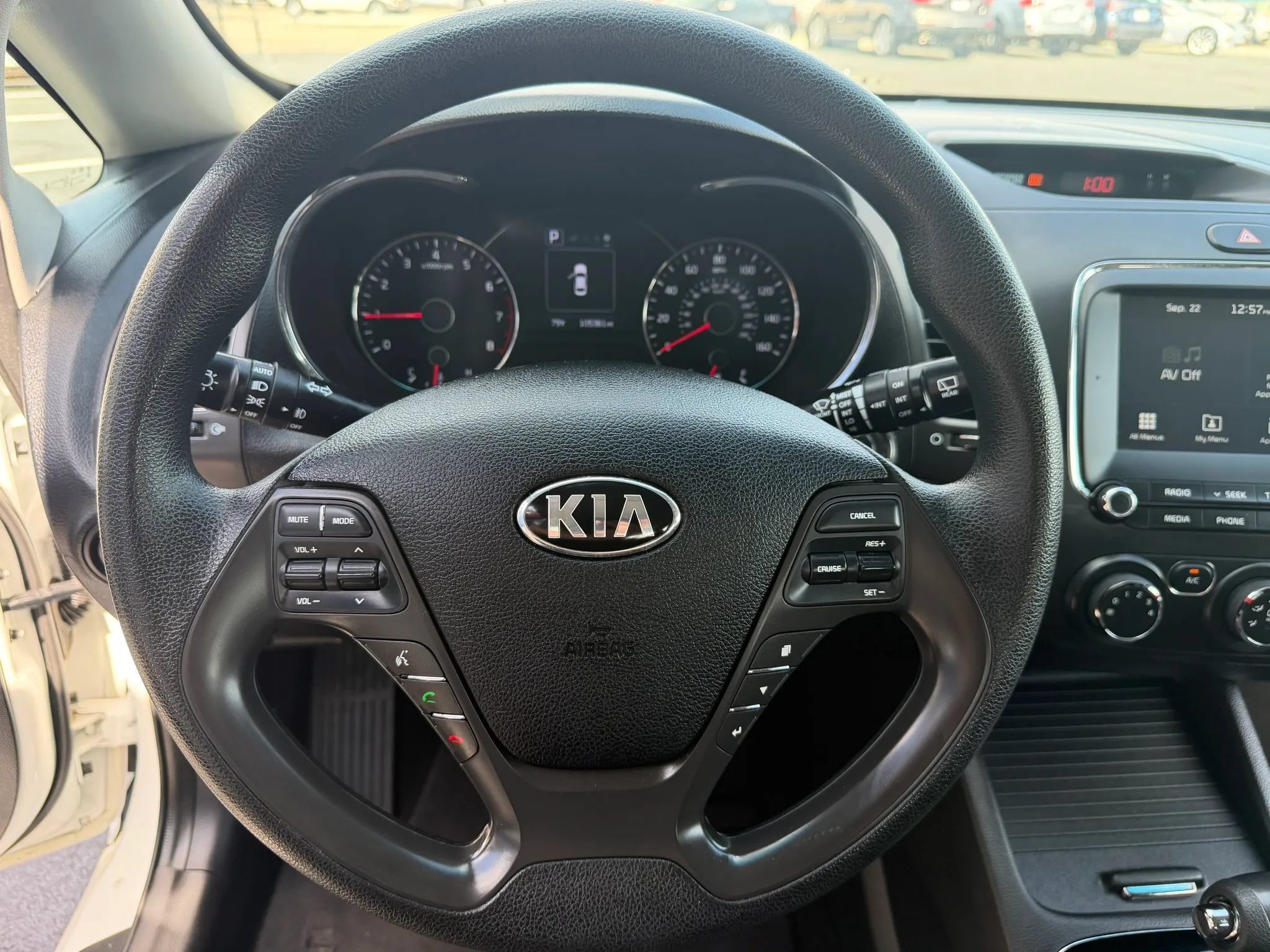 Used 2017 Kia Forte LX w/ LX Popular Plus Package FWD image 23