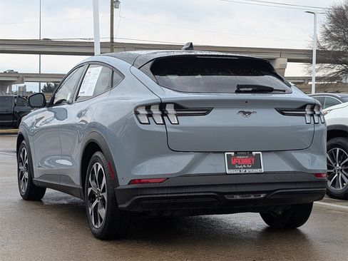 Used 2024 Ford Mustang Mach-E Select image 4