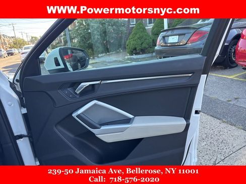 Used 2022 Audi Q3 2.0T Premium w/ Convenience Package image 13