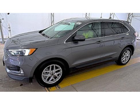 Used 2023 Ford Edge SEL w/ Convenience Package AWD/4WD image 18