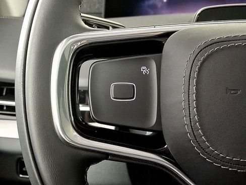 New 2025 Lincoln Navigator L Reserve AWD/4WD image 19