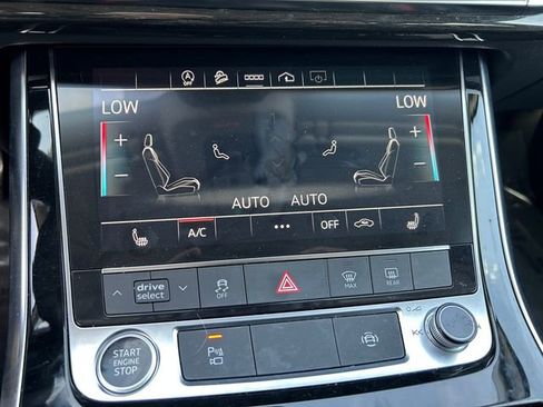 Used 2022 Audi Q7 3.0T Premium image 14