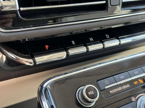 Used 2022 Lincoln Navigator L Black Label AWD/4WD image 15