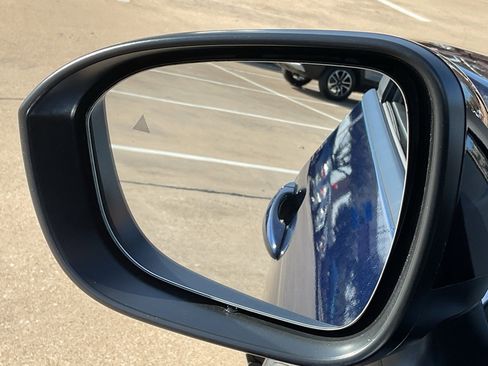 New 2026 Nissan Rogue SV image 10