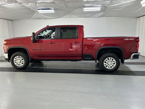 Used 2020 Chevrolet Silverado 3500 LT w/ All Star Edition image 6