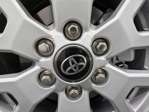 Used 2026 Toyota Tacoma SR5 AWD/4WD image 23
