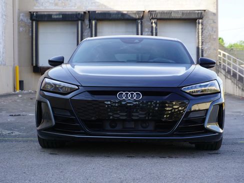 Used 2022 Audi e-tron GT Prestige w/ Prestige Package AWD/4WD image 3