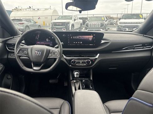 Certified 2024 Buick Envista Sport Touring w/ Convenience I Package image 19