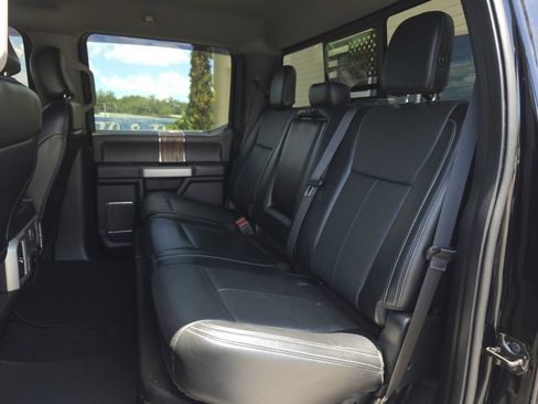 Used 2018 Ford F150 Lariat w/ Max Trailer Tow Package AWD/4WD image 13