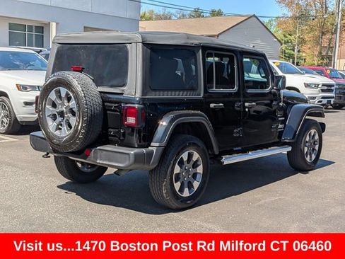 Used 2023 Jeep Wrangler Unlimited Sahara w/ Cold Weather Group AWD/4WD image 3