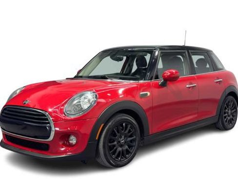 Used 2019 MINI Cooper 4-Door Hardtop w/ Signature Upholstery Package FWD image 5