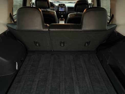 Used 2014 Jeep Patriot High Altitude image 9