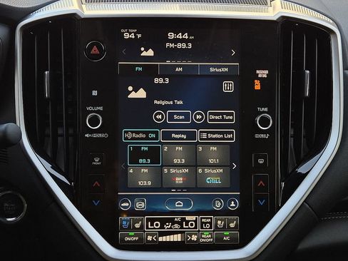 Used 2024 Subaru Ascent Touring w/ Popular Package #2 AWD/4WD image 14