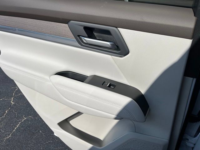 New 2027 GMC Terrain Denali AWD/4WD image 13