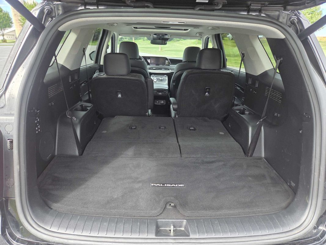 Used 2021 Hyundai Palisade Limited AWD/4WD image 14