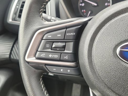 Used 2025 Subaru Ascent Premium image 9