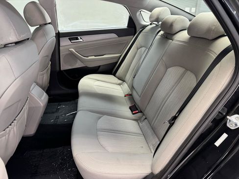 Used 2019 Hyundai Sonata SE FWD image 20
