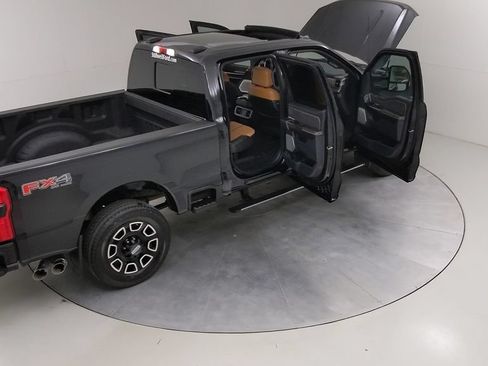 Certified 2024 Ford F250 Platinum AWD/4WD image 52