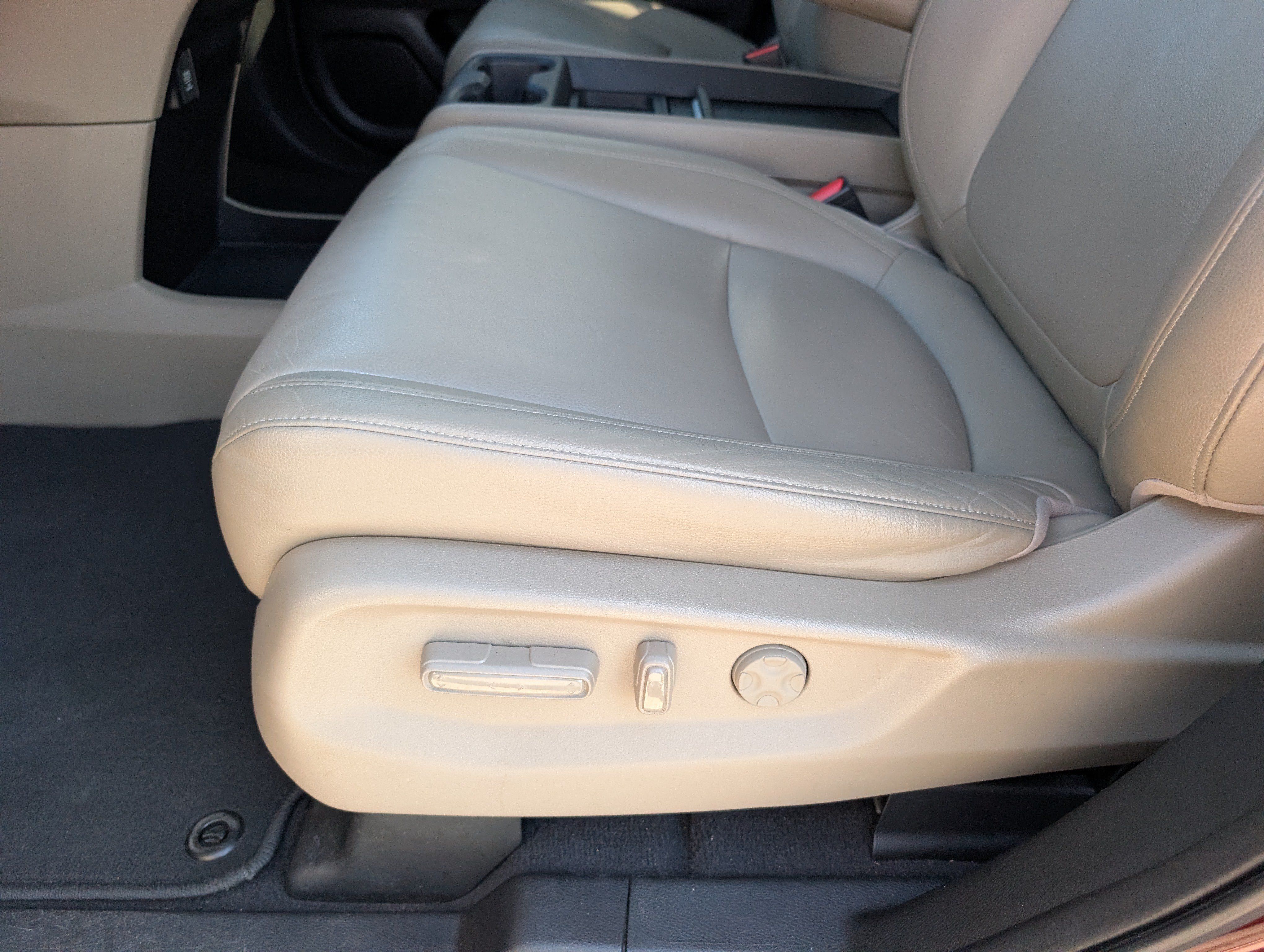 Used 2018 Honda Odyssey EX-L image 10