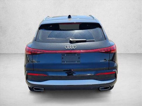 Used 2025 Audi Q5 Premium w/ Convenience Package AWD/4WD image 7