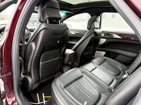 Used 2017 Lincoln MKZ Reserve w/ Luxury Package image 19