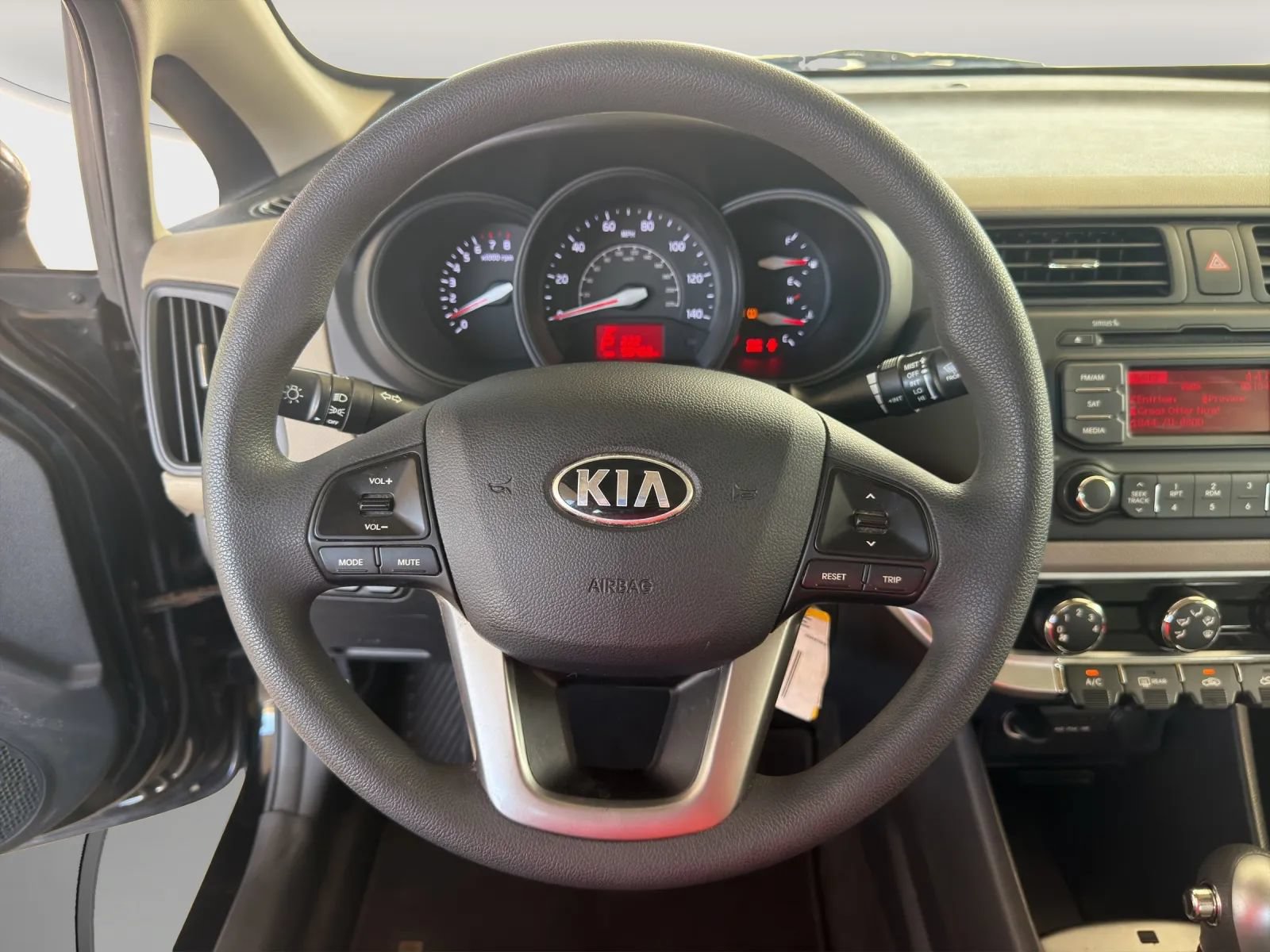 Used 2014 Kia Rio LX FWD image 9