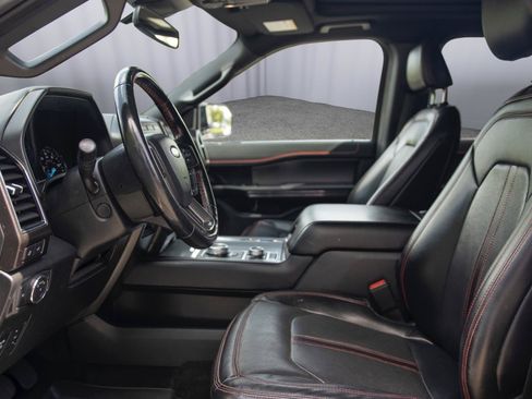Used 2021 Ford Expedition Max Limited AWD/4WD image 2