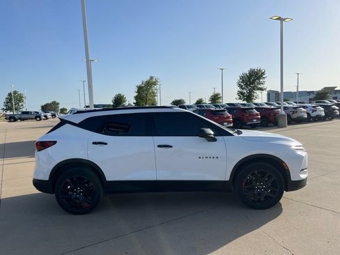 Used 2024 Chevrolet Blazer LT w/ Redline Edition FWD image 6