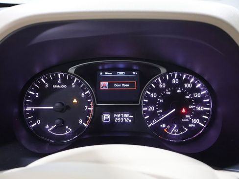 Used 2014 Nissan Pathfinder SL AWD/4WD image 43