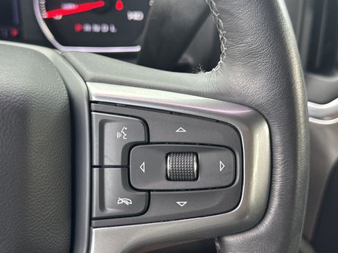 Used 2022 Chevrolet Silverado 1500 LT AWD/4WD image 26