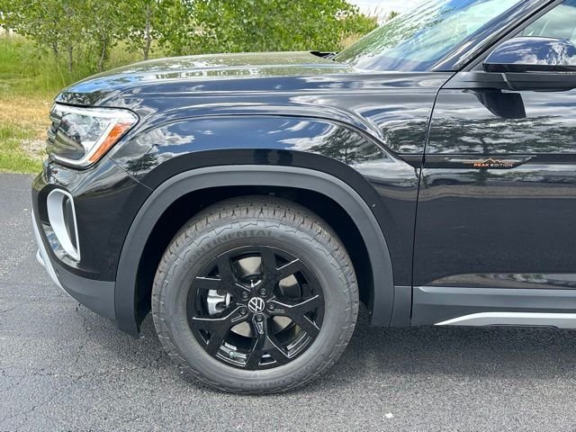 New 2026 Volkswagen Atlas Peak Edition AWD/4WD image 7