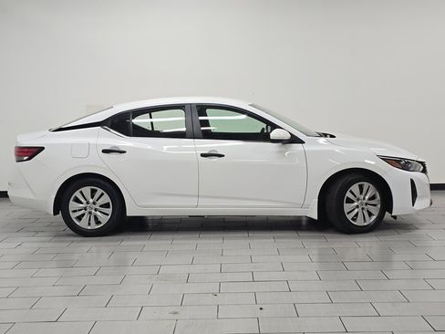 Used 2024 Nissan Sentra S image 14