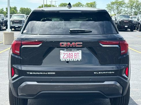 New 2026 GMC Terrain Elevation AWD/4WD image 8